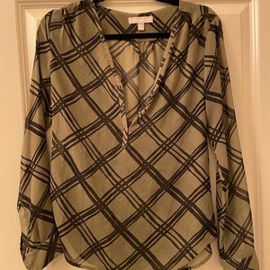 Banana republic olive blouse